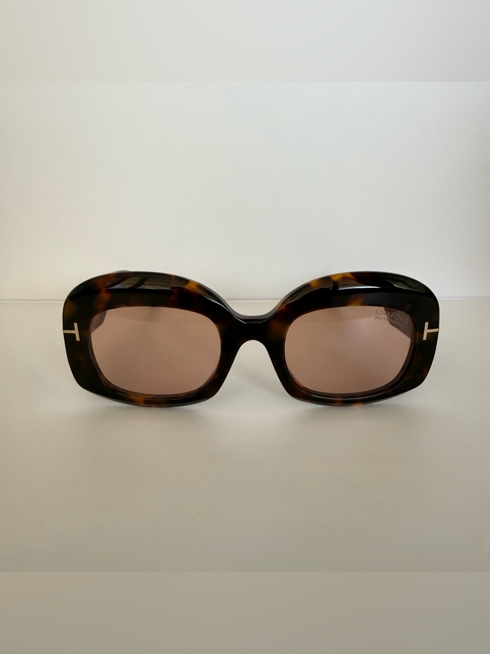 NEW!!! Tom Ford sunglasses photochromic lenses  Carmen 02 TF1219 52Y Authentic